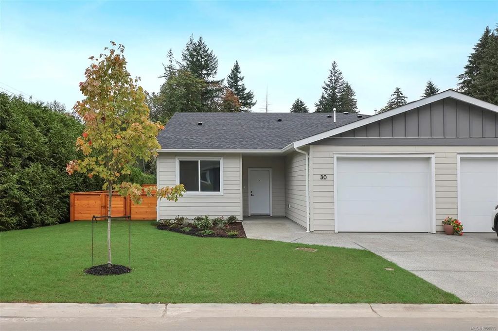 1505 Croation Rd 30, Campbell River