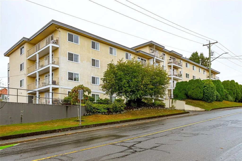 380 Brae Rd 207, Duncan