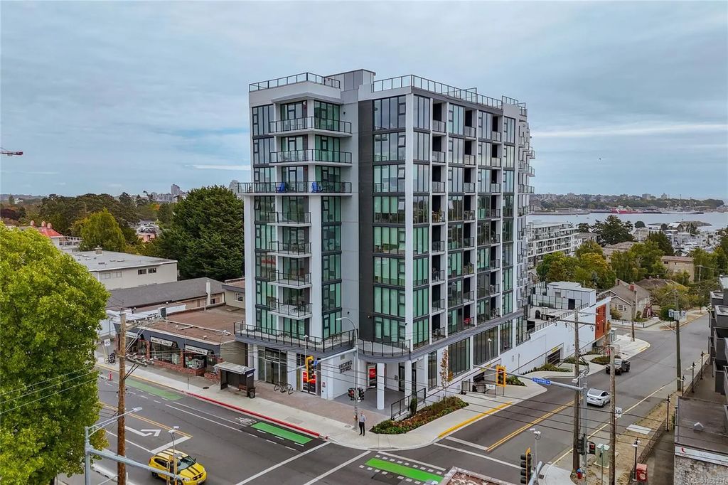 899 Esquimalt Rd 807, Esquimalt