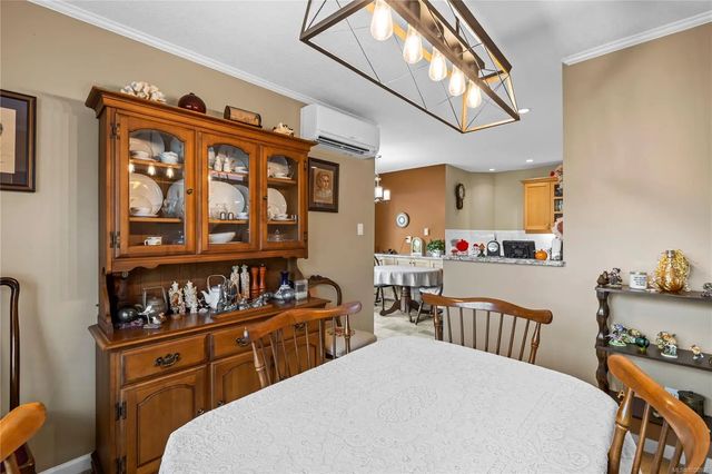 5 of 31 - 521 Birch Ave, Qualicum Beach, BC