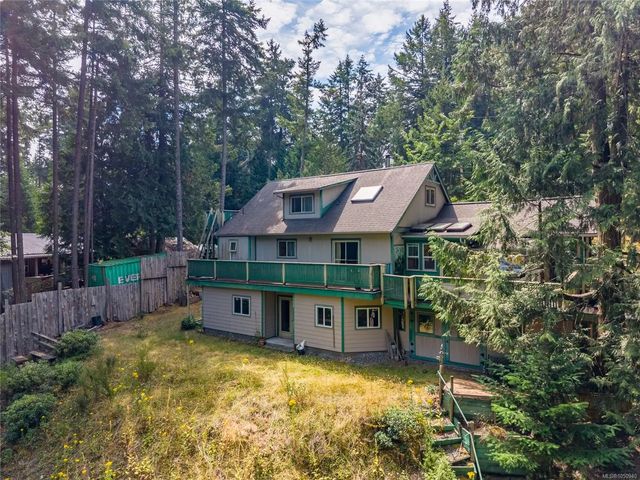 4 of 40 - 3706 Starboard Cres, Pender Island, BC