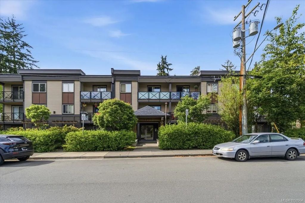 1600 Caspers Way 102, Nanaimo