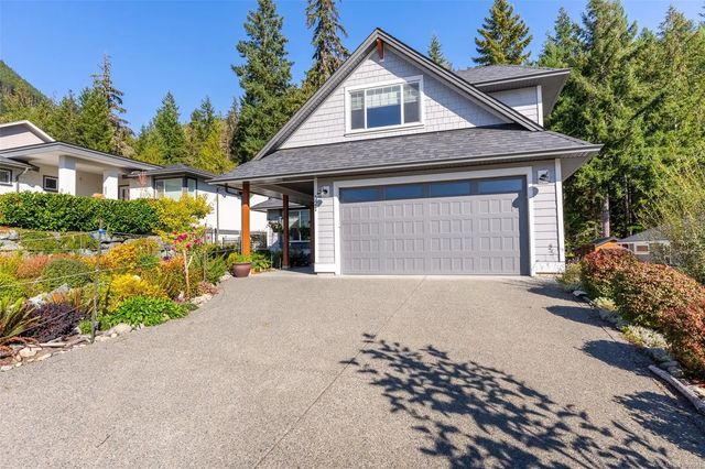 3 of 37 - 521 Mountain View Dr, Lake Cowichan, BC