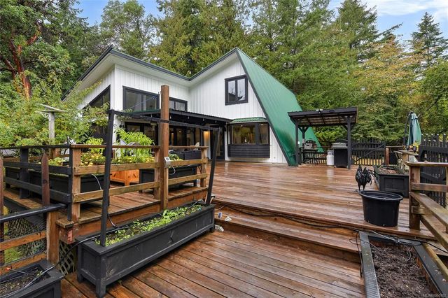 2 of 47 - 505 Bayview Dr, Mayne Island, BC