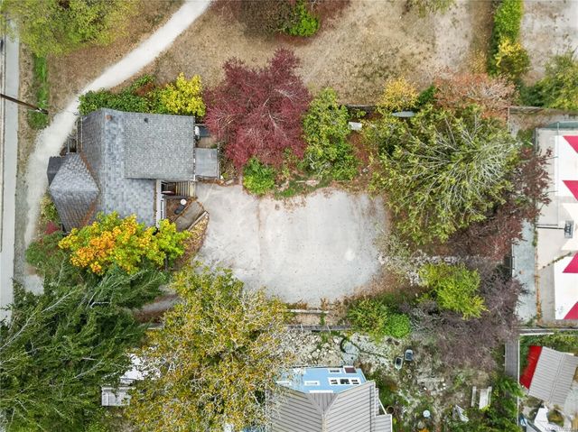 4 of 44 - 129 Hereford Ave, Salt Spring, BC
