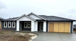 455 Winter Dr, Lake Cowichan
