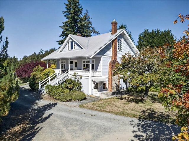 4 of 72 - 800 Lower Ganges Rd, Salt Spring, BC