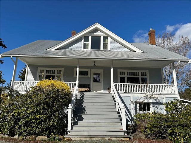 5 of 72 - 800 Lower Ganges Rd, Salt Spring, BC