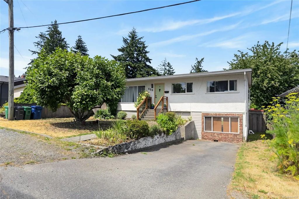 650 Hunter St, Nanaimo