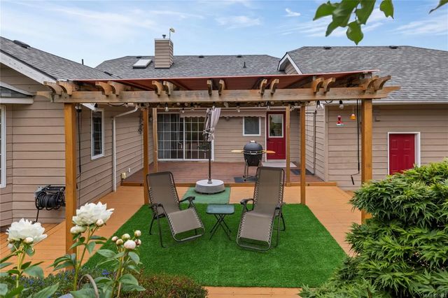 4 of 75 - 5213 Fillinger Cres, Nanaimo, BC