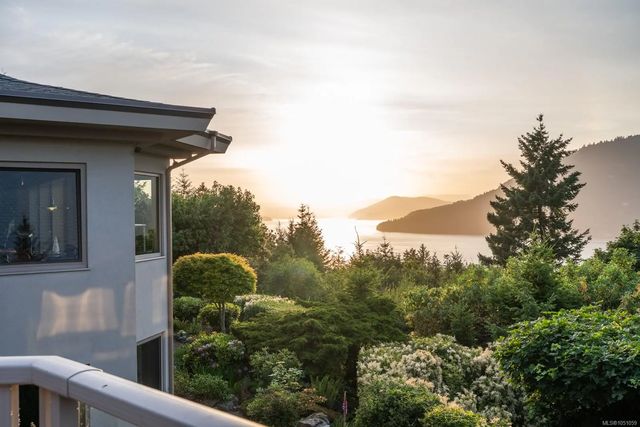3 of 71 - 11406 Sycamore Dr, North Saanich, BC