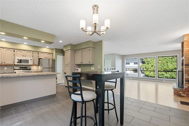4 of 37 - 1258 Rupert Rd, Ucluelet, BC