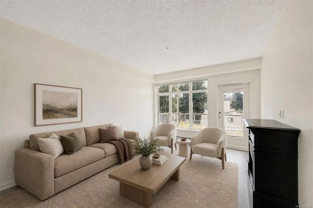 2 of 39 - 2220 Sooke Rd 305, Colwood, BC