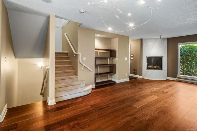 5 of 58 - 75 Songhees Rd 106, Victoria, BC