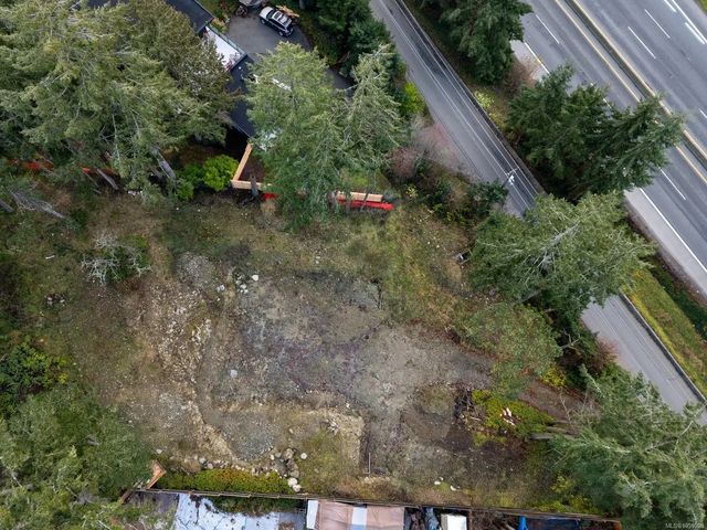 2 of 15 - 1850 Swartz Bay Rd, North Saanich, BC