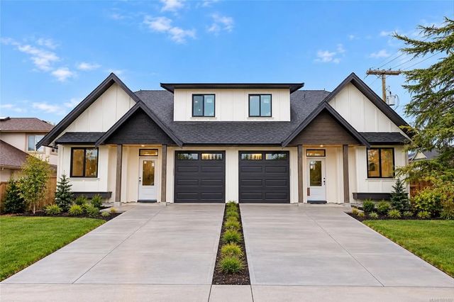 2 of 21 - 9650 Third St A, Sidney, BC