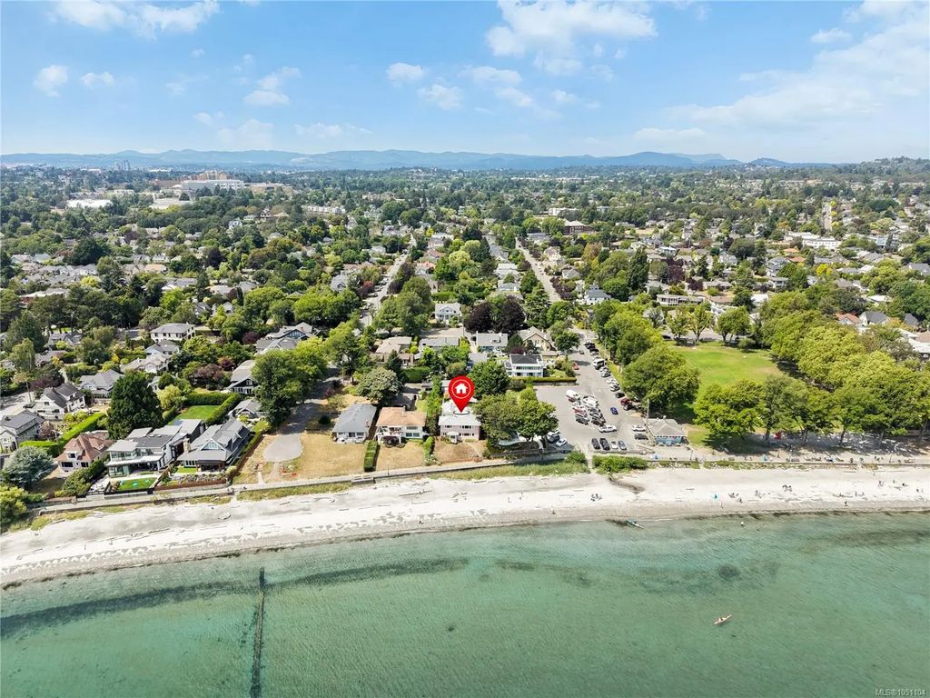 2168 Esplanade , Oak Bay