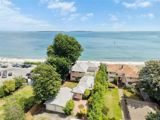 3 of 49 - 2168 Esplanade , Oak Bay, BC