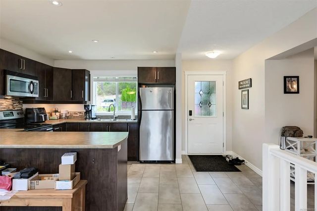 5 of 51 - 1084 Lisa Close, Shawnigan Lake, BC