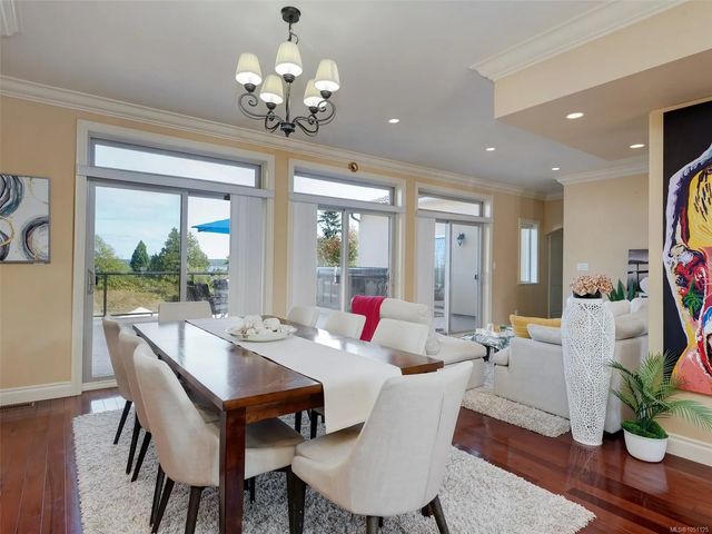 4 of 50 - 8639 Bourne Terr, North Saanich, BC