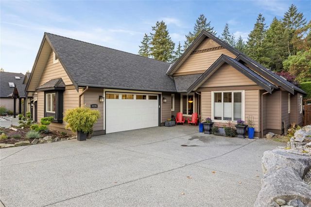 3370 Bradner Cir, Nanoose Bay