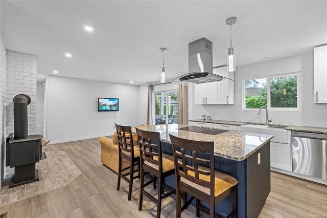 5 of 61 - 1350 Greenwood Way, French Creek, BC