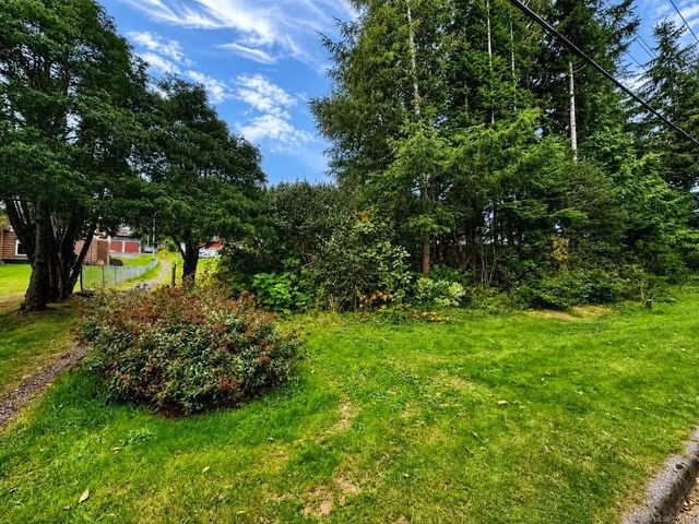 4 of 12 - 9300 Elk Dr, Port Hardy, BC