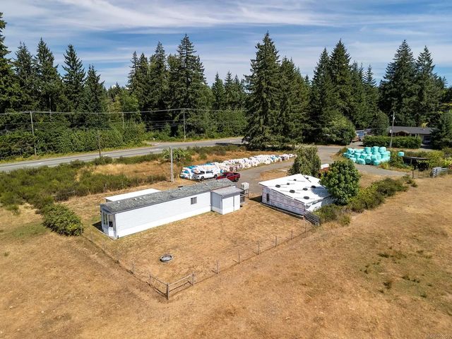 5 of 26 - 7561 Howard Rd, Black Creek, BC