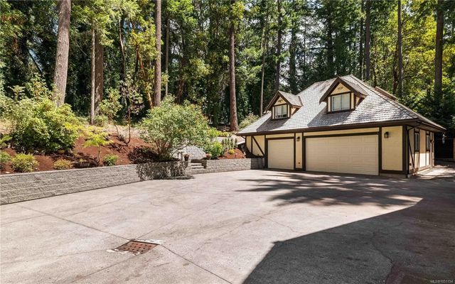 2 of 67 - 3049 Telegraph Rd, Mill Bay, BC