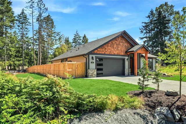 2 of 51 - 858 Wembley Rd, Parksville, BC