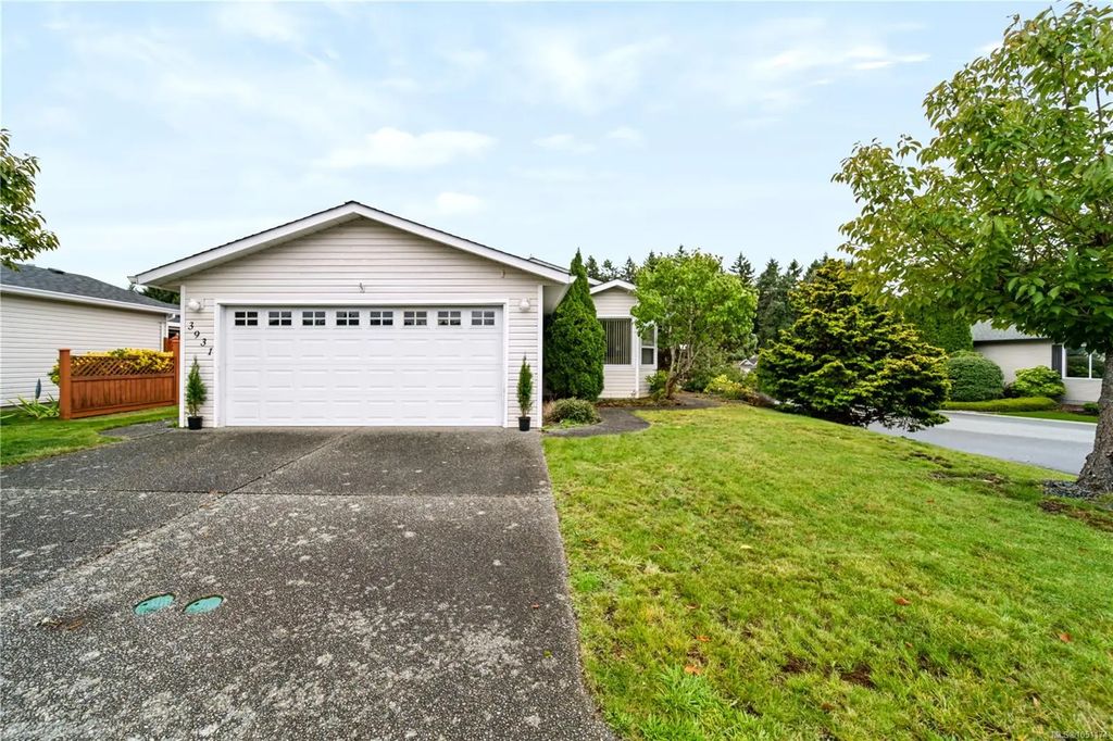 3931 Excalibur St, Nanaimo