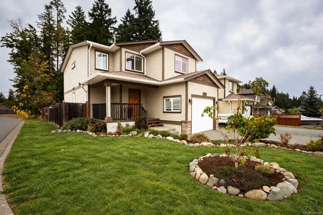 2 of 73 - 729 Parks Pl, Ladysmith, BC