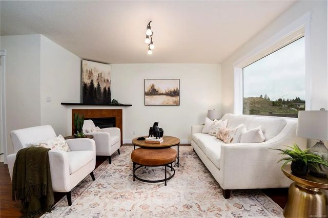 3 of 73 - 729 Parks Pl, Ladysmith, BC