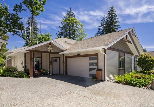 4128 Emerald Woods Pl, Nanaimo