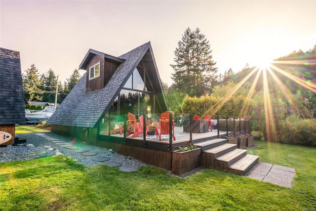 2 of 74 - 2144 Angus Rd, Shawnigan Lake, BC