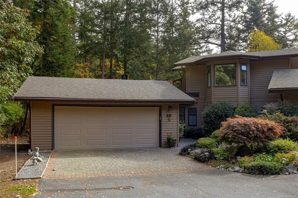 1255 Wain Rd 46, North Saanich