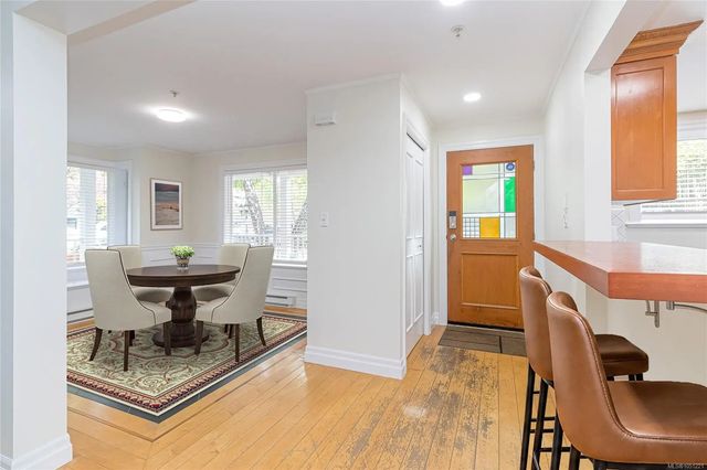 3 of 36 - 649 Admirals Rd 1, Esquimalt, BC