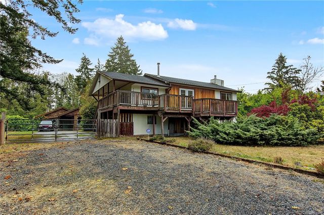 2 of 58 - 3505 Harris Cres, Qualicum Beach, BC