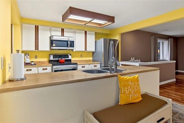 5 of 58 - 3505 Harris Cres, Qualicum Beach, BC