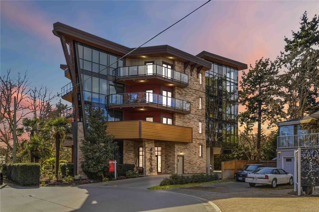 2850 Aldwynd Rd 301, Langford