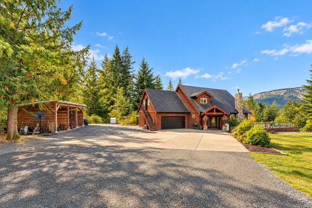 3 of 84 - 2815 Otter Point Rd, Sooke, BC