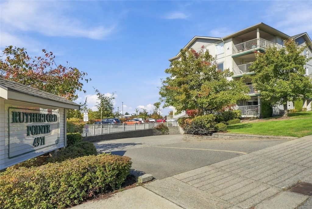 4971 Songbird Pl 205, Nanaimo