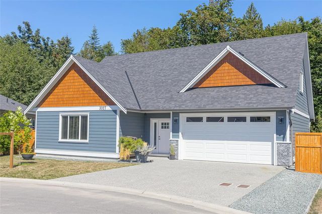 2 of 41 - 3027 Abbott Pl, Chemainus, BC