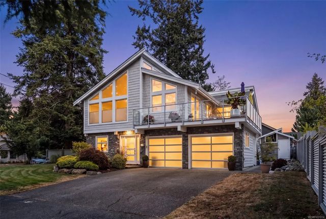 2 of 60 - 6481 Rodolph Rd, Central Saanich, BC