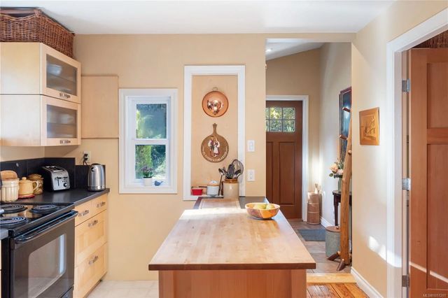 2 of 44 - 681 Turner Rd, Parksville, BC