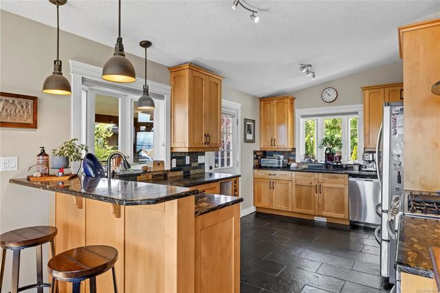 5 of 96 - 885 Glenhale Cres, French Creek, BC