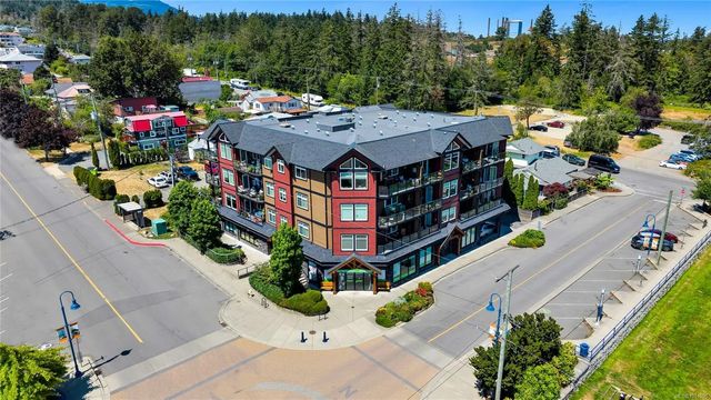 2 of 6 - 1533 Joan Ave 304, Crofton, BC