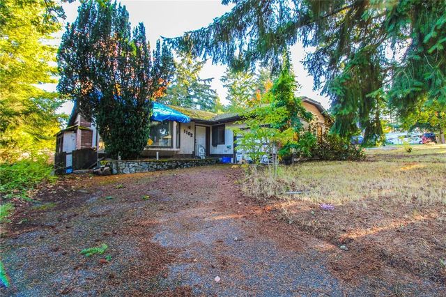 3 of 21 - 1102 Marchant Rd, Central Saanich, BC