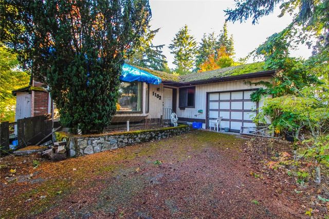 4 of 21 - 1102 Marchant Rd, Central Saanich, BC