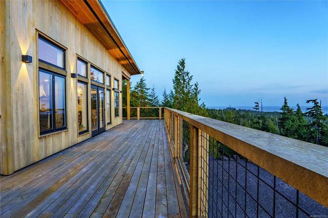 4 of 48 - 1071 Uplands Close, Ucluelet, BC